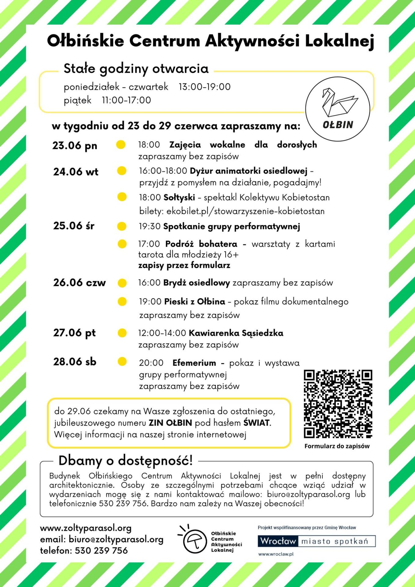obraz tablica informacyjna białe tło na niej czarna czcionka ołbińskie centrum aktywności lokalnej wraz z opisem wydarzeń